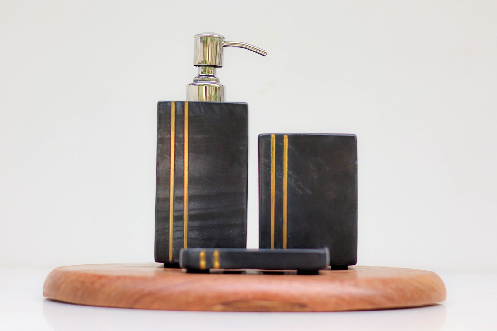 BRASS INLAY BLACK BATHROOM SET (3)