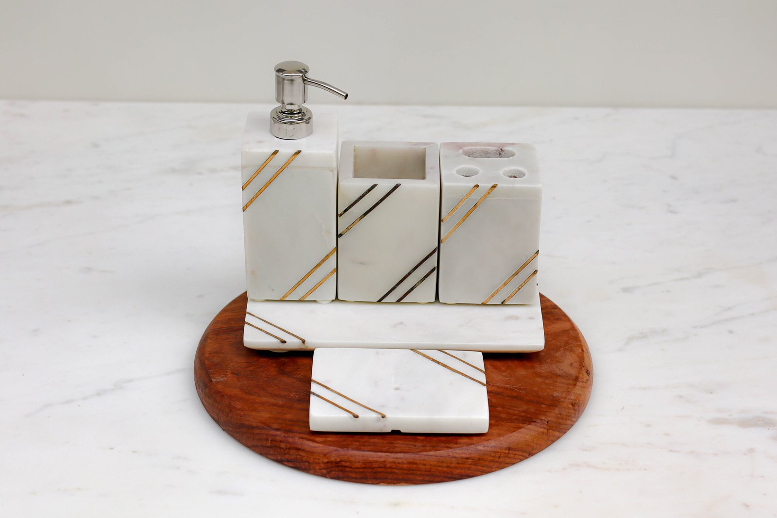 BRASS INLAY WHITE BATHROOM SET (4)