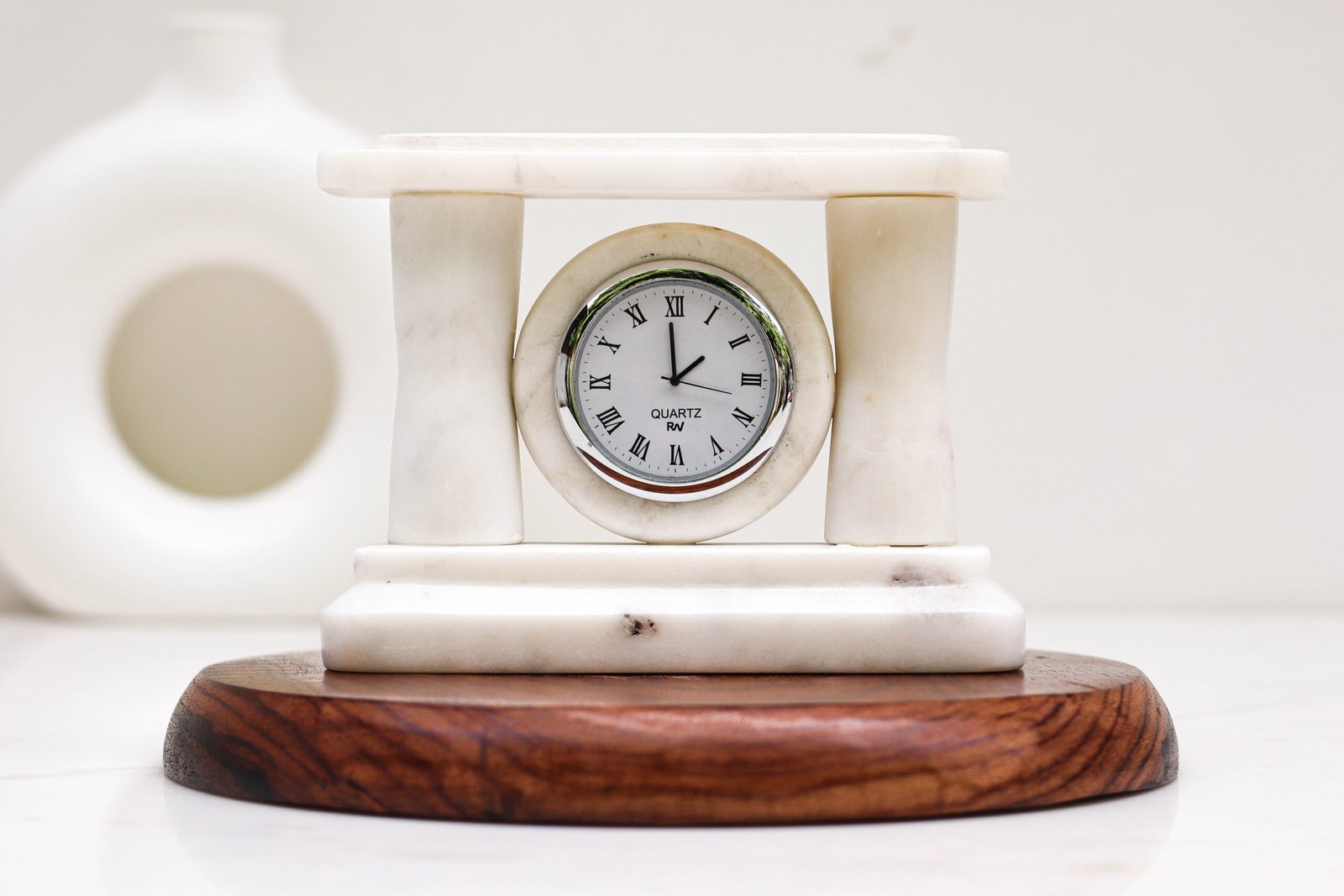 PILLAR WHITE TABLE CLOCK (2)