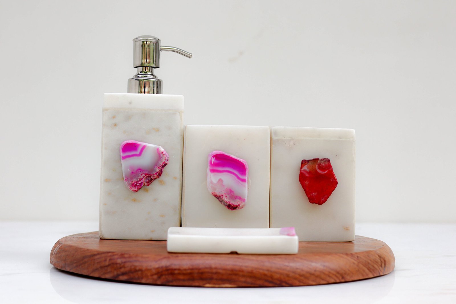 WHITE PINK STONE BATHROOM SET (2)