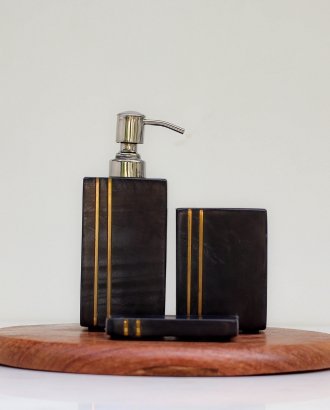 1 (250 x 340 px) (330 x 410 px) (1)